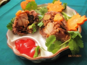 粽子做法：端午節美味粽子做法（組圖）低熱量又養生的藥膳五穀粽子