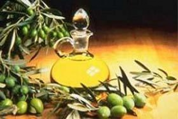 橄欖油-六種橄欖油食用方法:橄欖油含不飽和脂肪酸及維生素E除皺紋抗衰老!