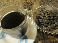 黑豆茶飲-黑豆茶&amp;烤黑豆：黑豆茶功效，黑豆茶做法(黑豆茶好處有美容、養生及減肥功效喔！)