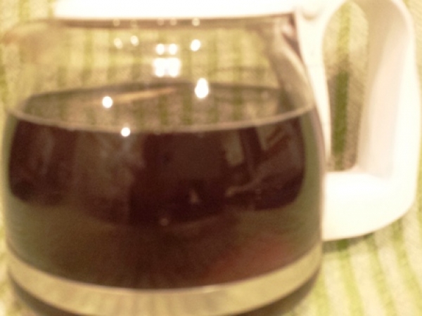 黑豆甘草茶飲食譜-黑豆甘草養生茶飲做法:黑豆甘草茶富含鈣是人體補鈣好來源!