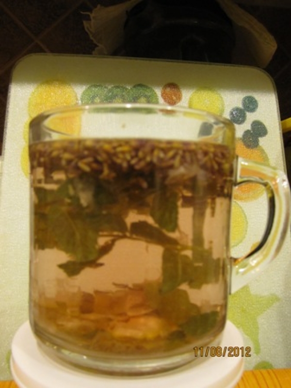 茶飲 花草茶：立冬來杯花草茶舒緩，啜飲花草茶暖入您心屝，打造您元氣，健康滿分