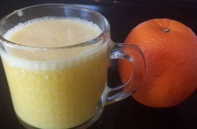 柳橙蔬果汁食譜-健康柳橙香蕉蔬果汁料理:柳橙香蕉蔬果汁功效清宿便減肥!