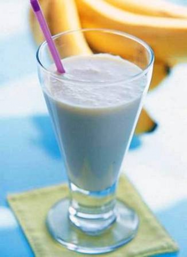 香蕉優酪乳果汁食譜-健康香蕉優酪乳果汁做法:天天養生香蕉優酪乳果汁健康一生!