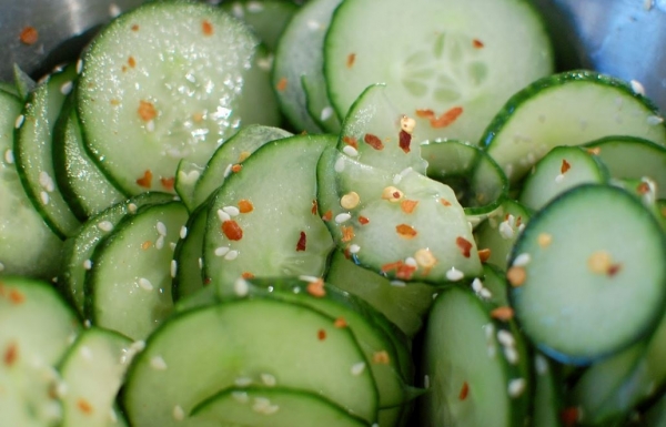 醃小黃瓜片做法～清爽可口蔴油醃小黃瓜料理詳細做法。