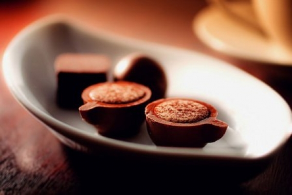 巧克力&amp;健康-常吃巧克力七大健康功效:多吃巧克力功效預防中風！