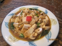 豆腐食譜-磨菇豆腐料理：磨菇豆腐做法營養美味吃出健康，天天開心！