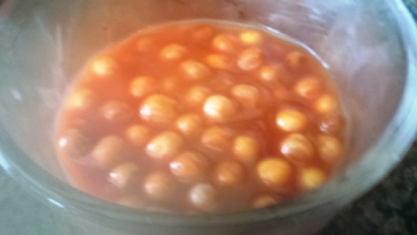 番茄料理食譜-茄汁白芸豆做法料理:白芸豆和番茄吃營養更豐富歐!