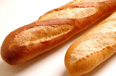 好吃麵包製作方法-六項好吃麵包做法秘訣:麵包口感好吃該怎麼切麵包口感吃最頂極!