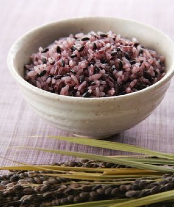 五穀米好處&amp;五穀米營養成分-六種五穀雜糧米不同的功效:五穀雜糧米升糖指數較低膳食纖維豐富!